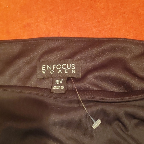 Black sequins strap cocktail dress - Picture 6 of 8